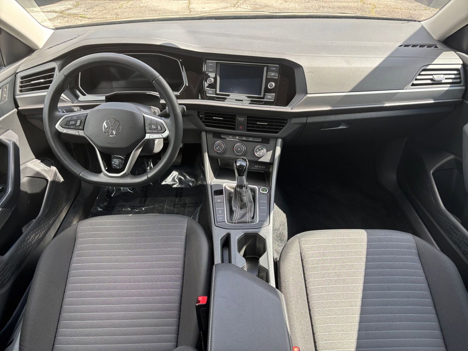 2024 Volkswagen Jetta S 31