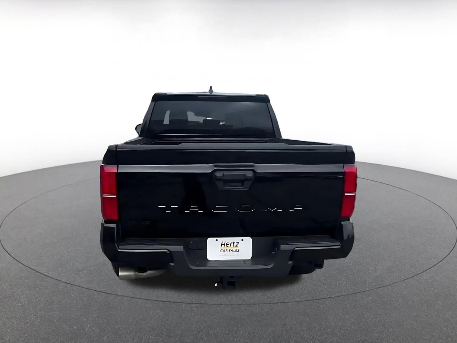 Thumbnail: 2025 Toyota Tacoma - 18