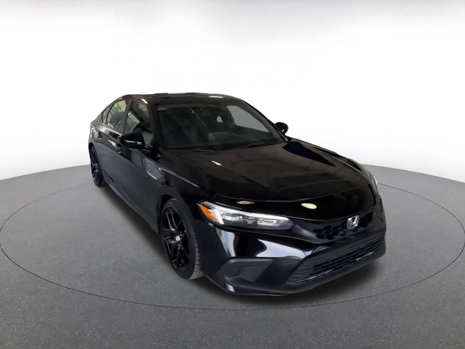 Thumbnail: 2024 Honda Civic - 3