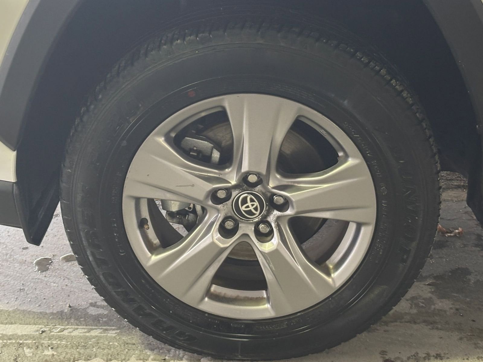 Thumbnail: 2025 Toyota RAV4 - 33