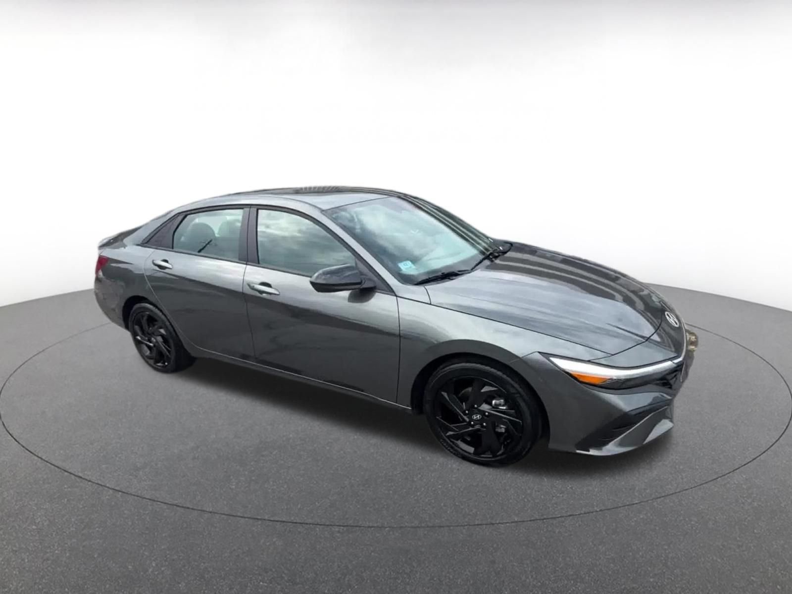 Thumbnail: 2026 Hyundai Elantra - 2