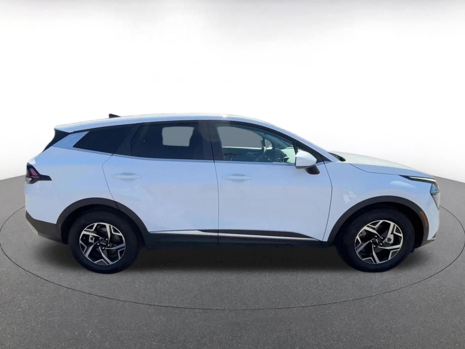Thumbnail: 2025 Kia Sportage - 17