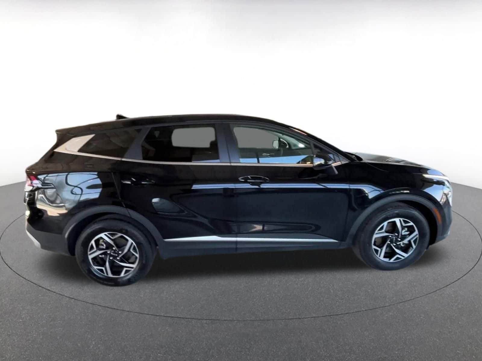 Thumbnail: 2025 Kia Sportage - 22