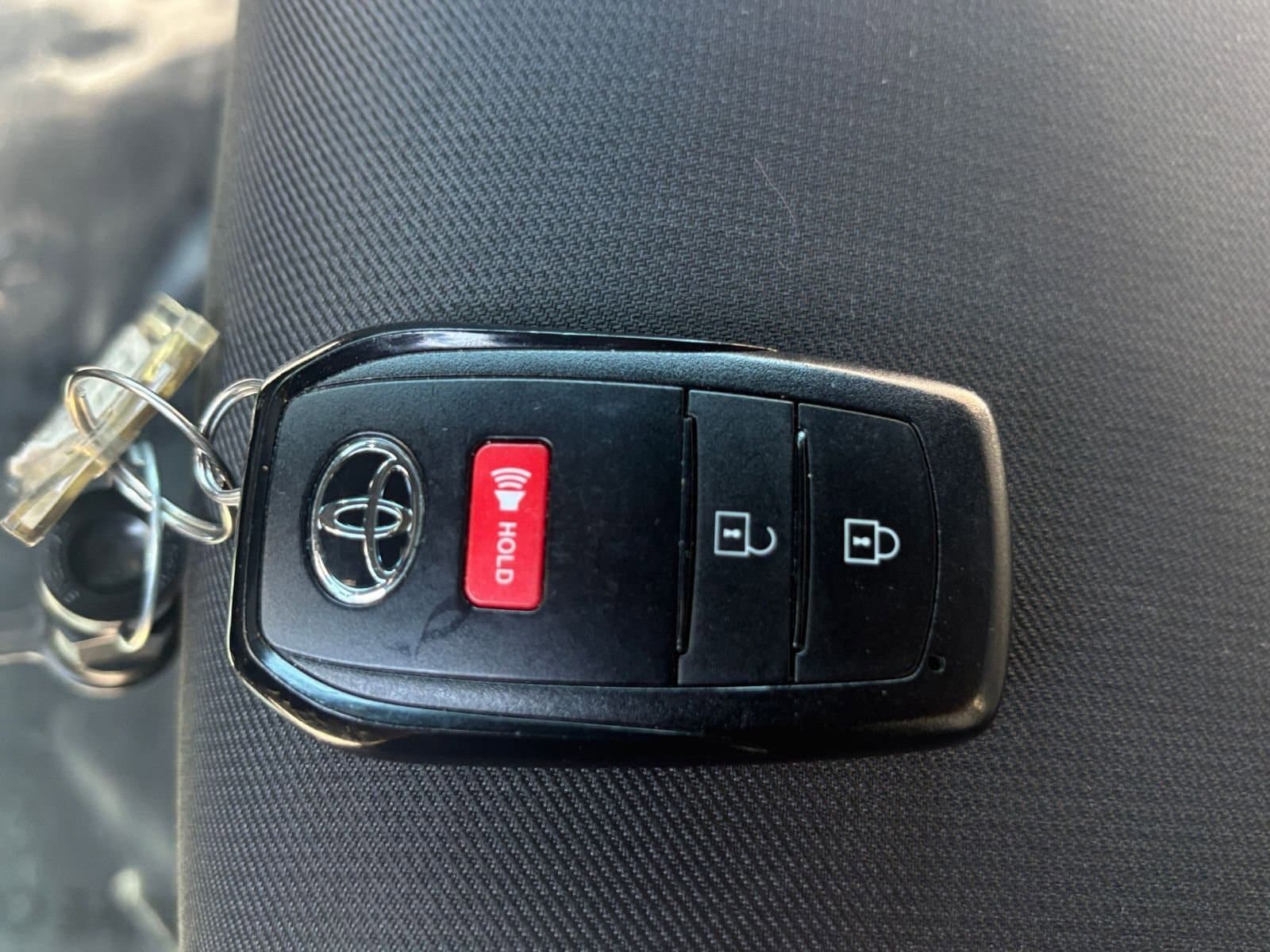 Thumbnail: 2025 Toyota Tacoma - 27