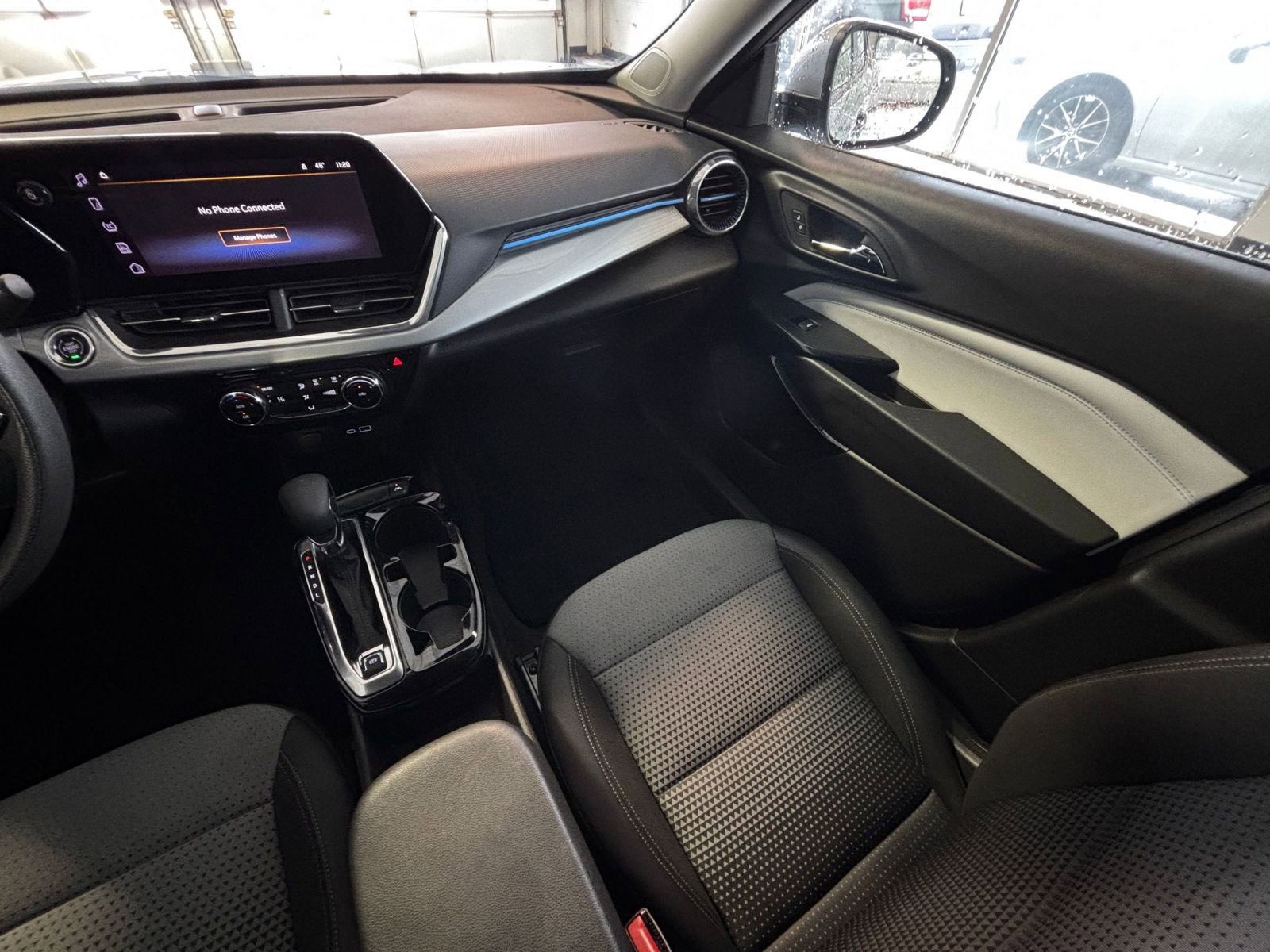 Thumbnail: 2025 Chevrolet Trax - 34