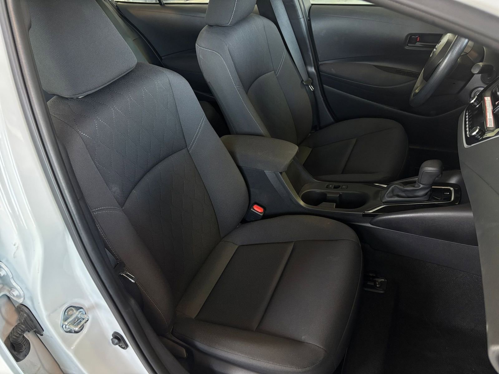 Thumbnail: 2025 Toyota Corolla - 35