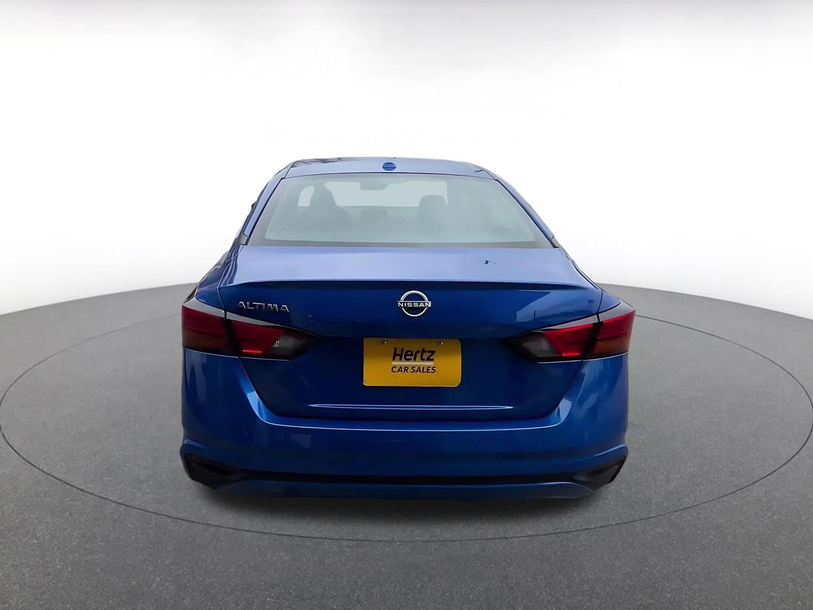 Thumbnail: 2025 Nissan Altima - 16