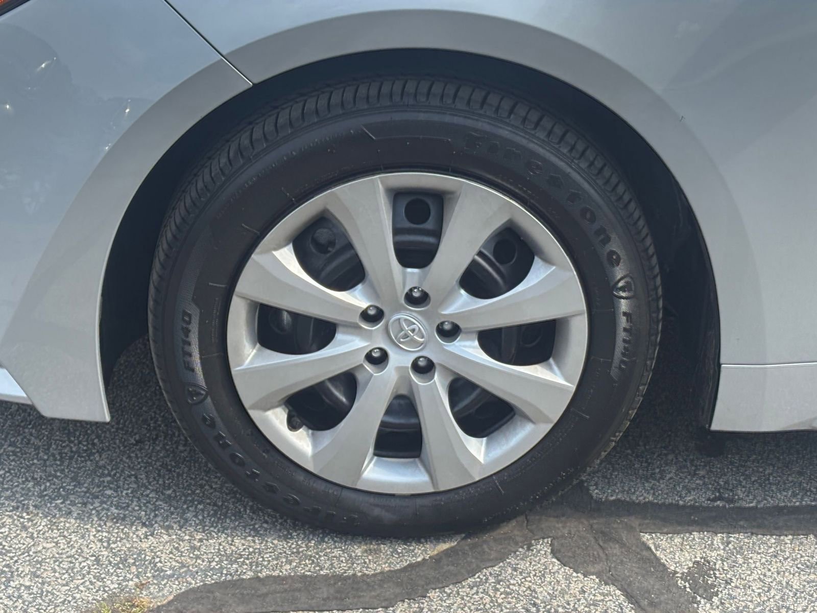 Thumbnail: 2025 Toyota Corolla - 29