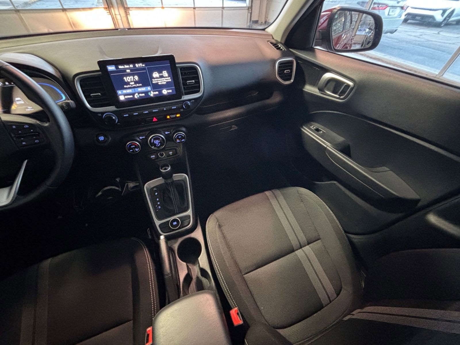 Thumbnail: 2025 Hyundai Venue - 35