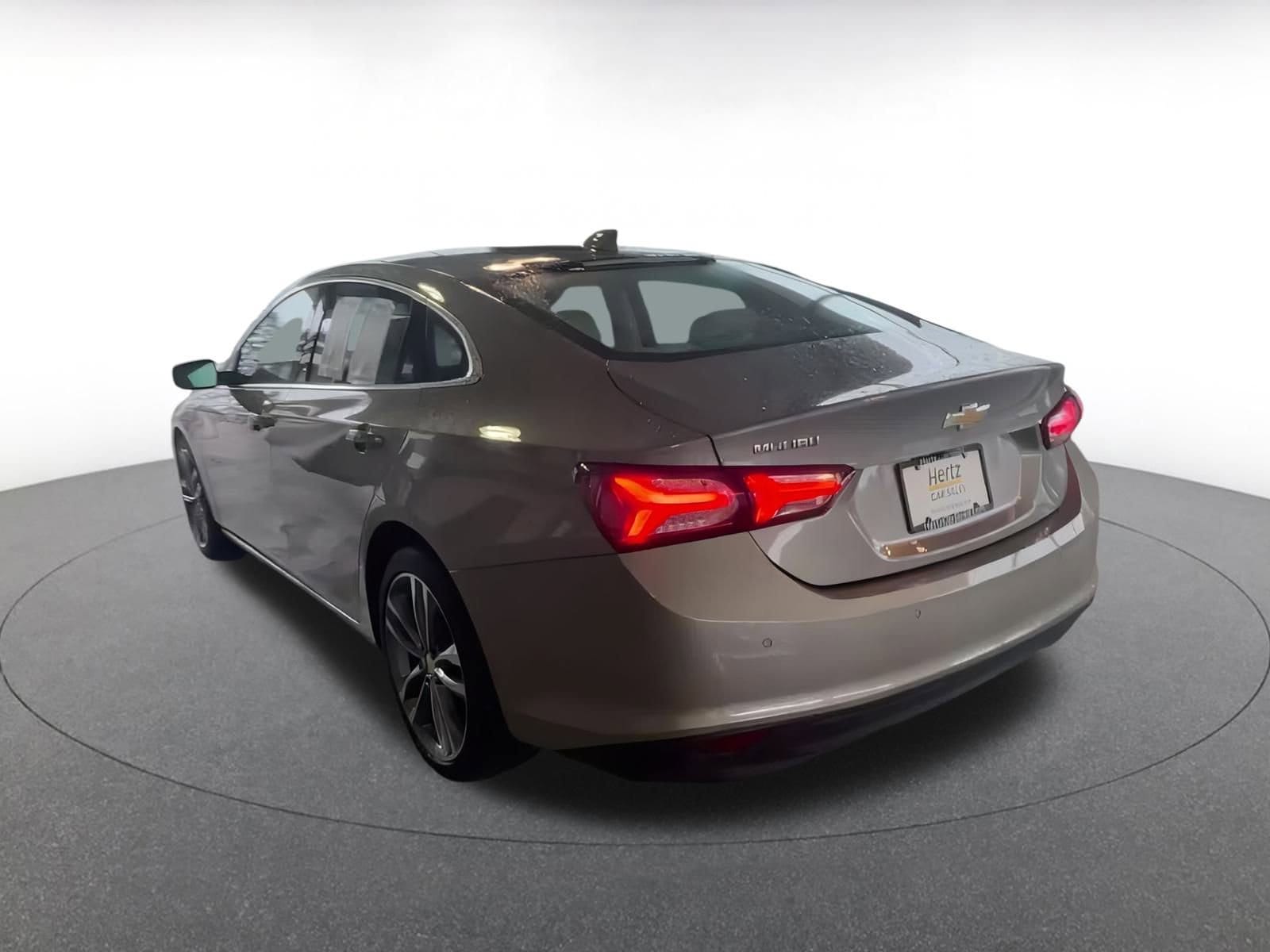 Thumbnail: 2024 Chevrolet Malibu - 11