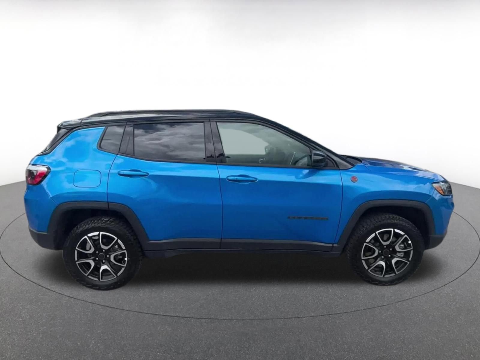 Thumbnail: 2025 Jeep Compass - 16