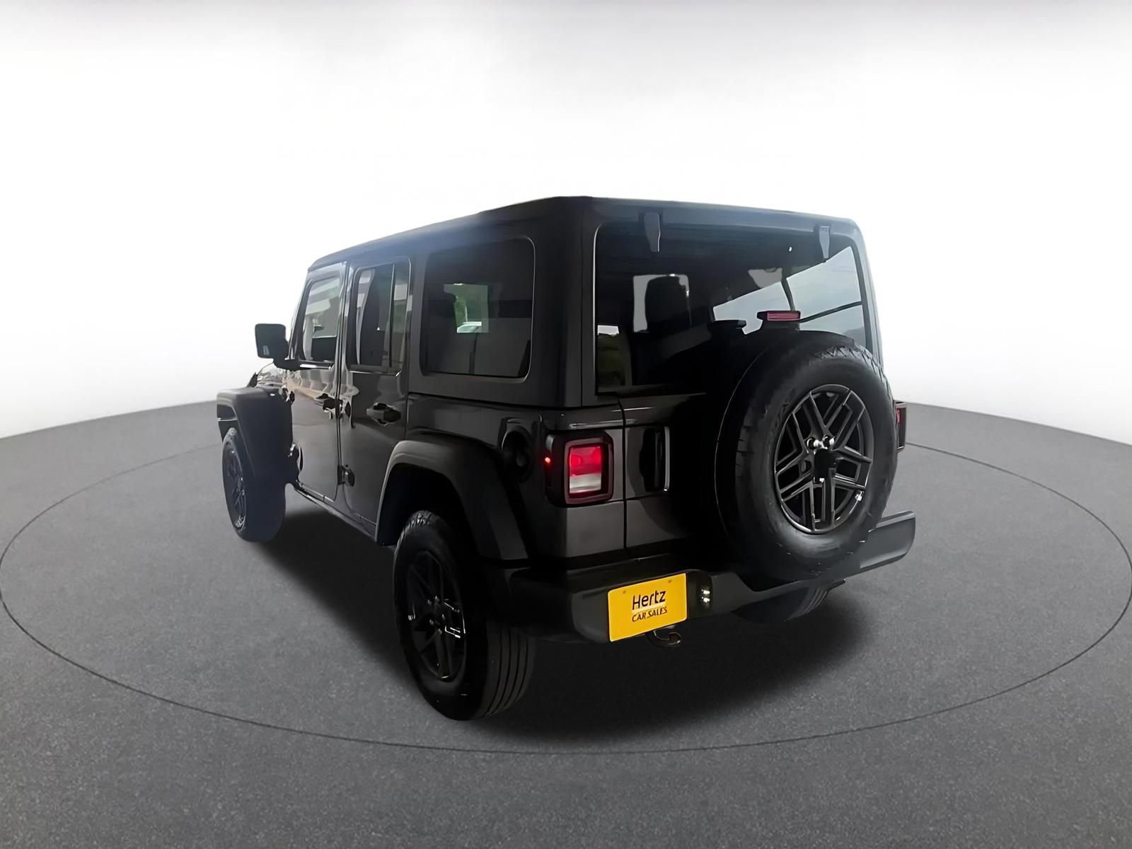 Thumbnail: 2025 Jeep Wrangler - 10