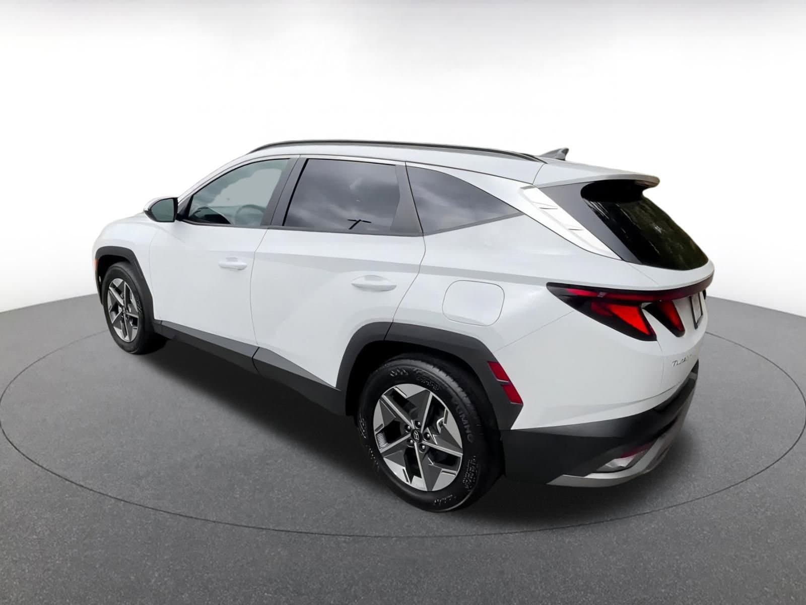 Thumbnail: 2025 Hyundai Tucson - 10