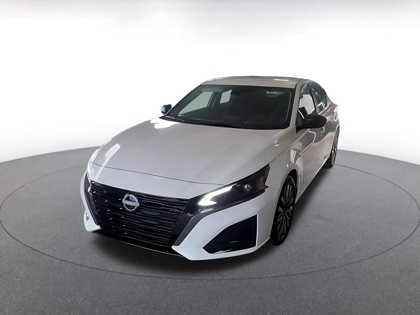 Thumbnail: 2026 Nissan Altima - 6