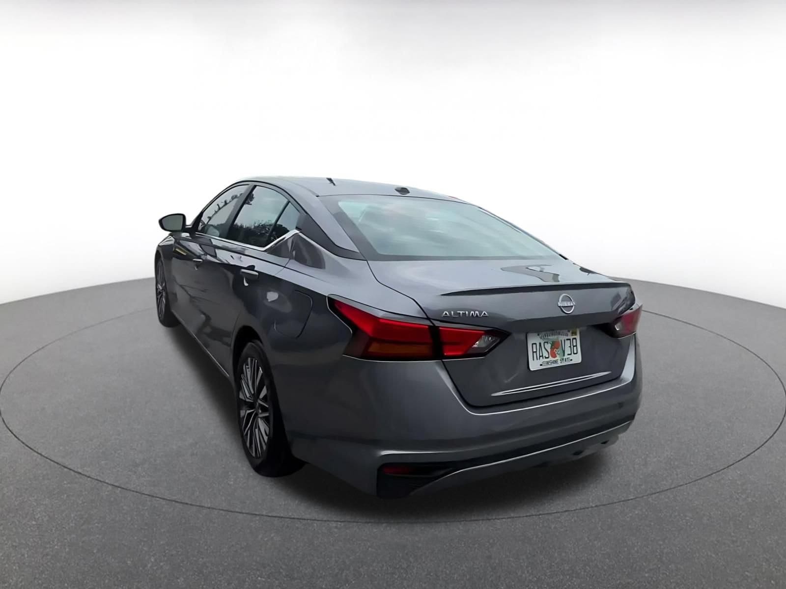 Thumbnail: 2026 Nissan Altima - 10