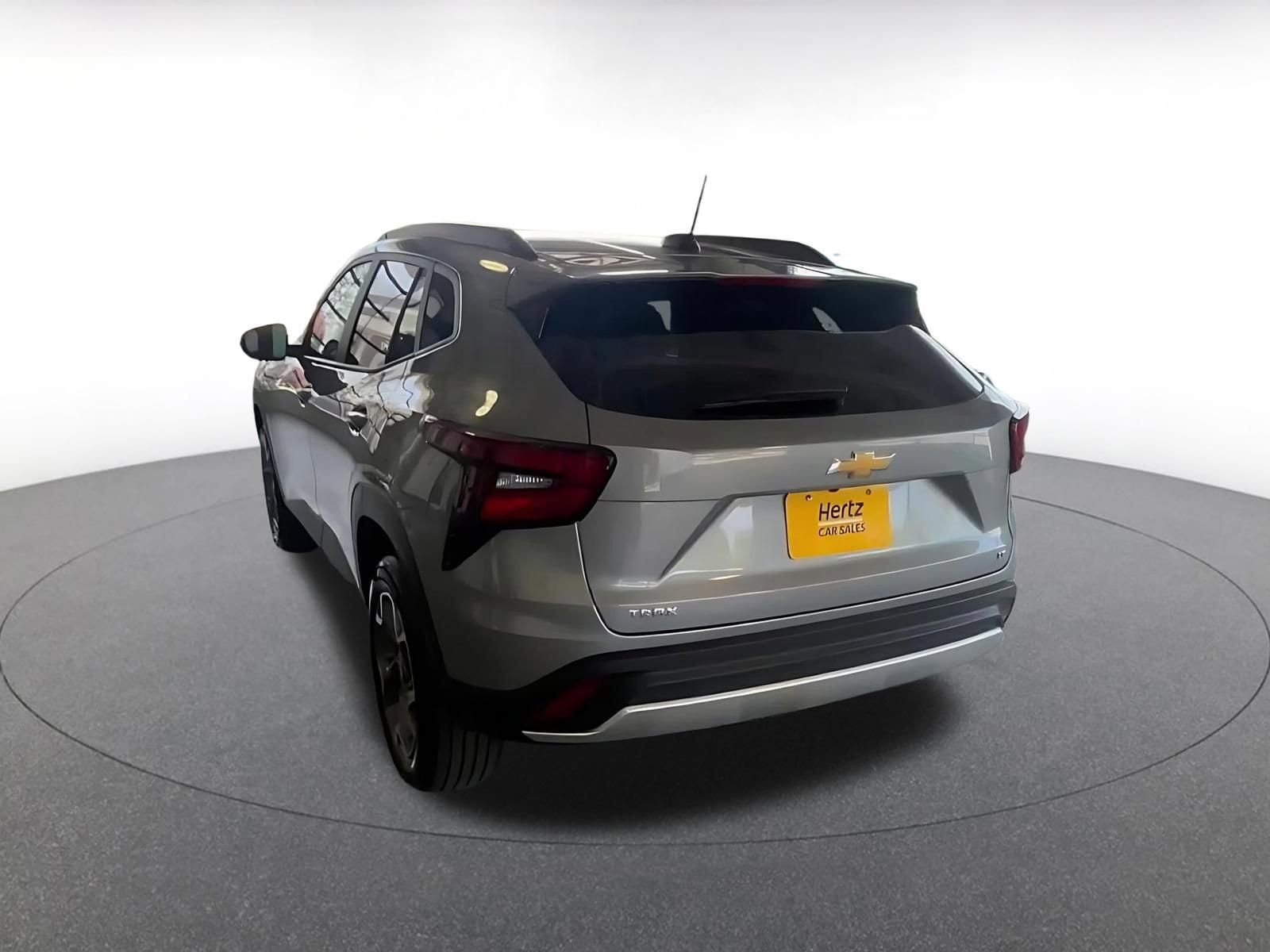 Thumbnail: 2025 Chevrolet Trax - 11