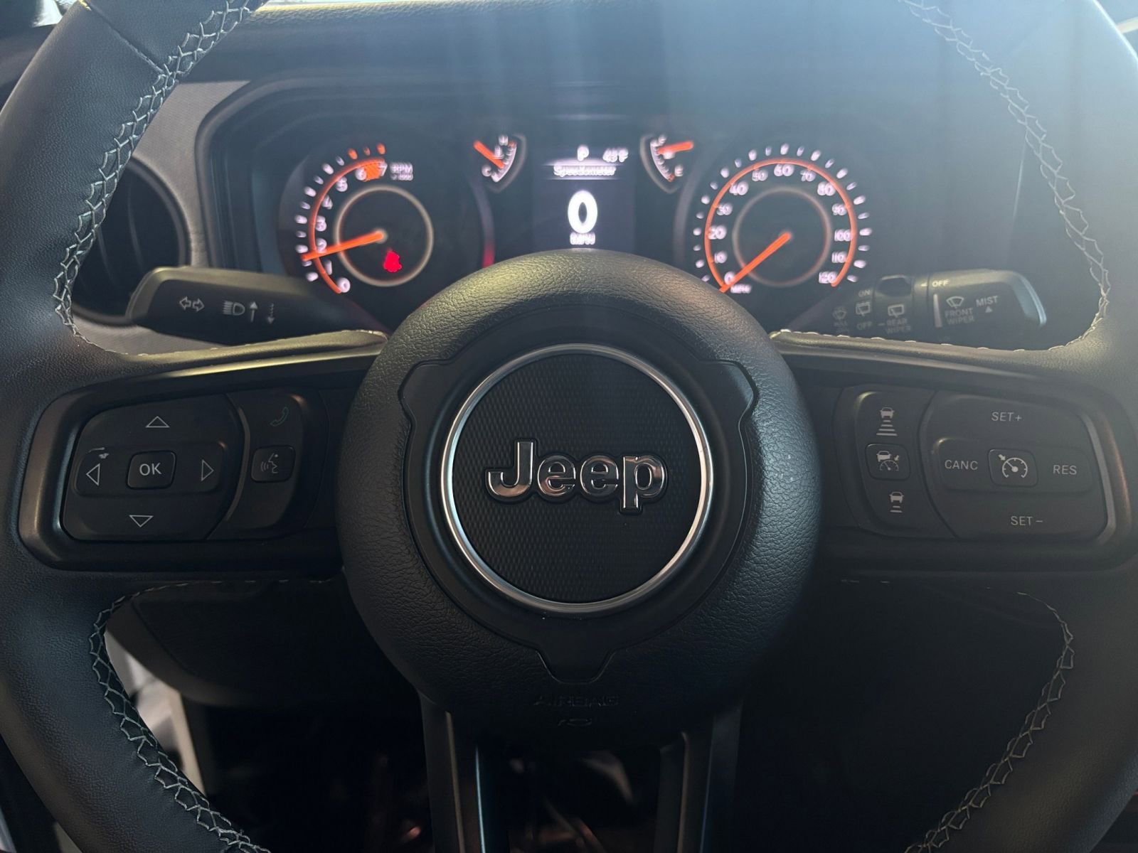 Thumbnail: 2025 Jeep Wrangler - 32