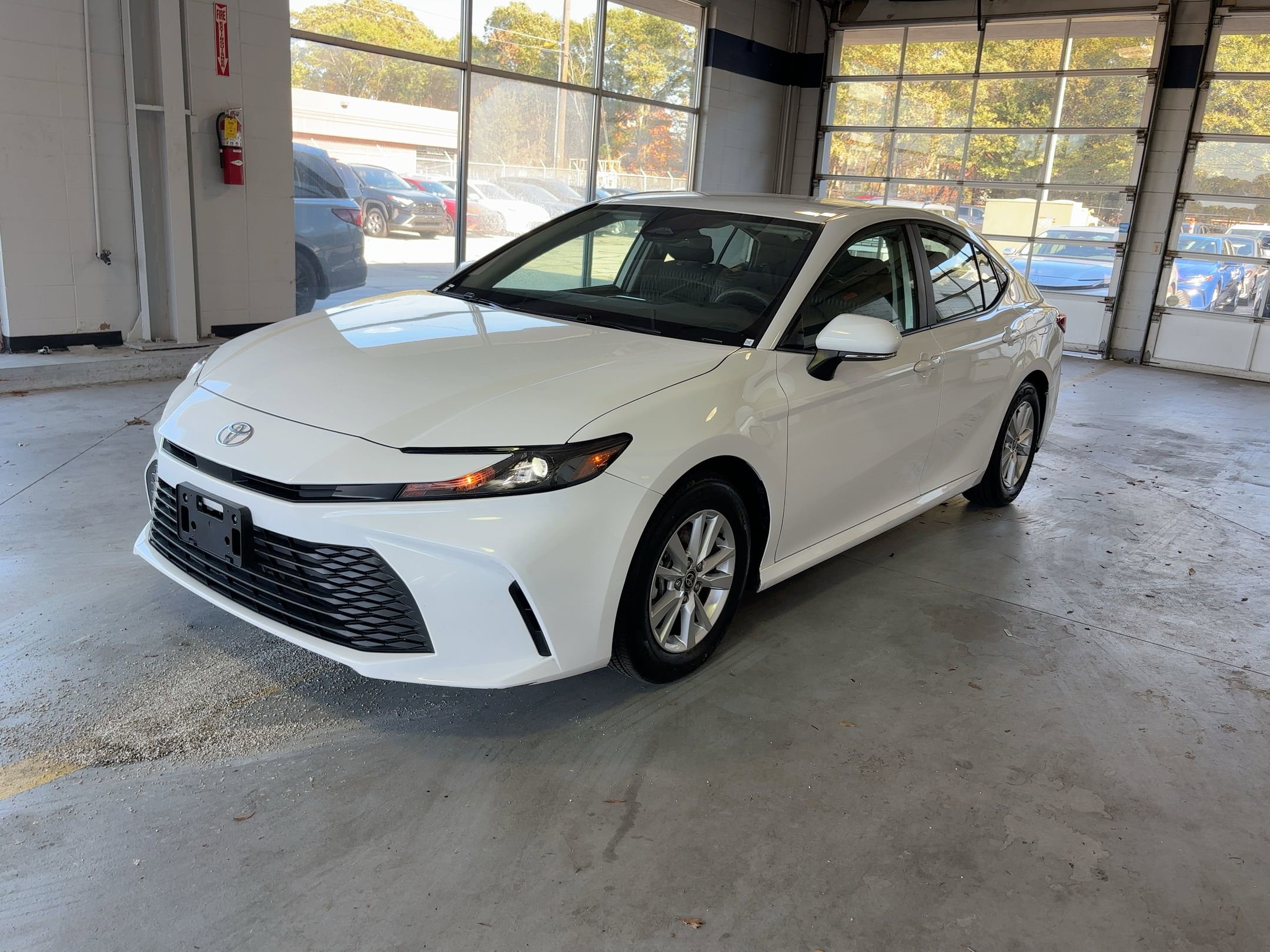 Thumbnail: 2025 Toyota Camry - 3