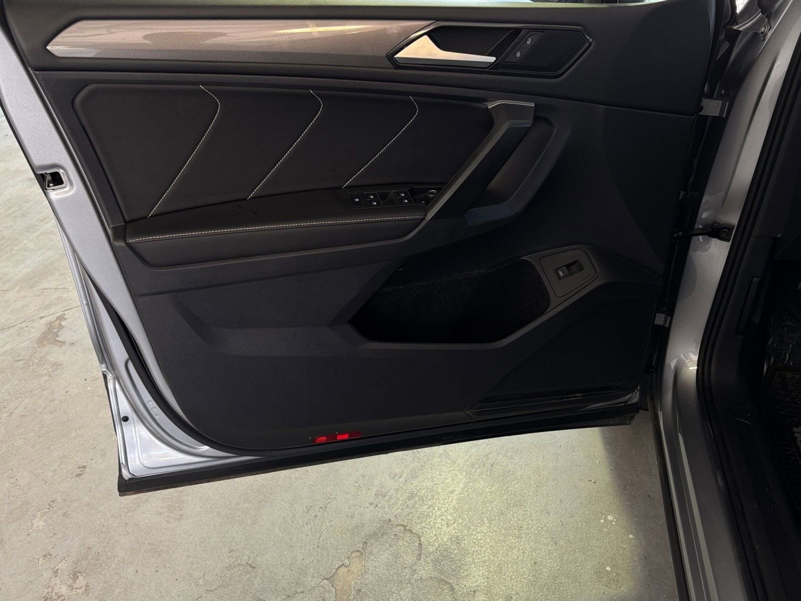 2024 Volkswagen Tiguan 2.0T 20