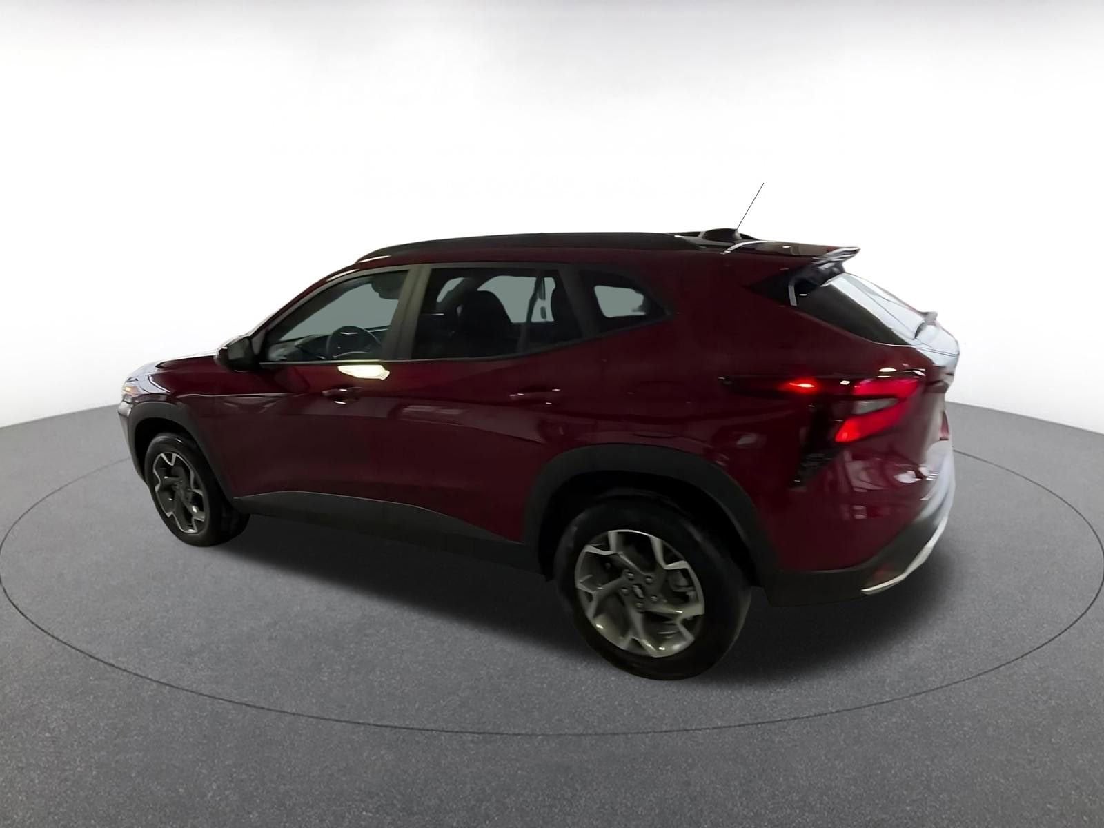 Thumbnail: 2025 Chevrolet Trax - 10