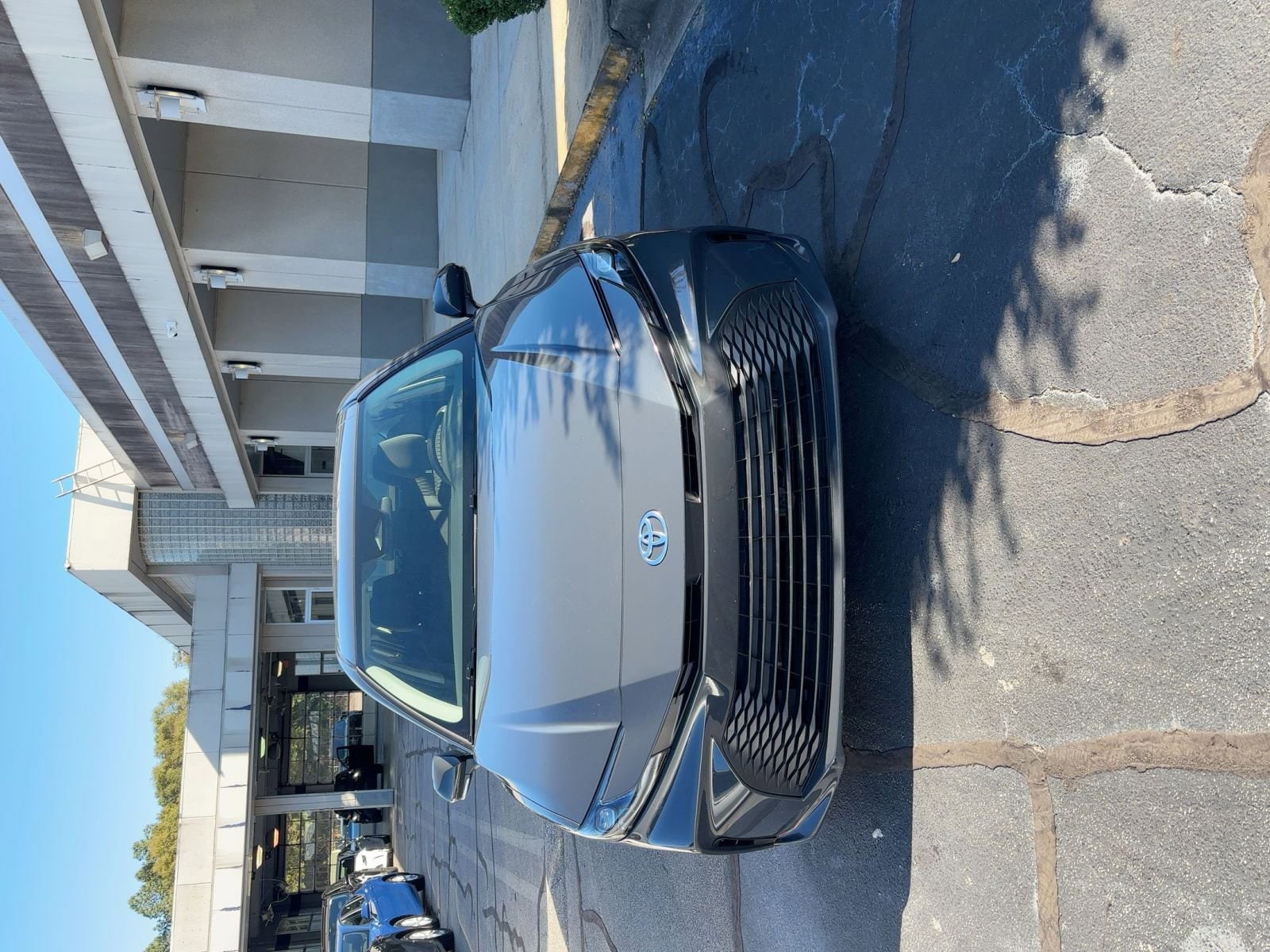 Thumbnail: 2025 Toyota Camry - 21