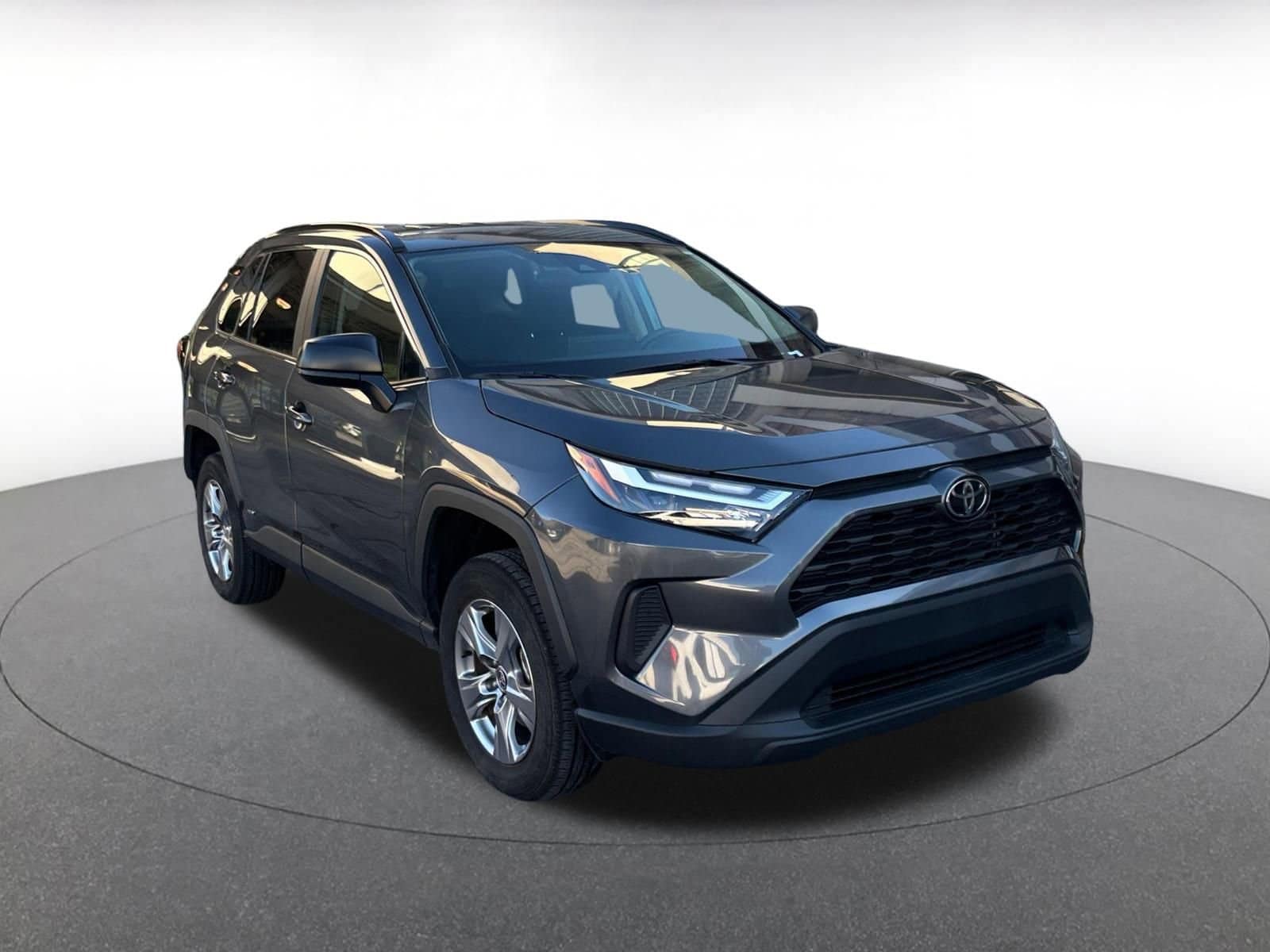 Thumbnail: 2025 Toyota RAV4 - 1