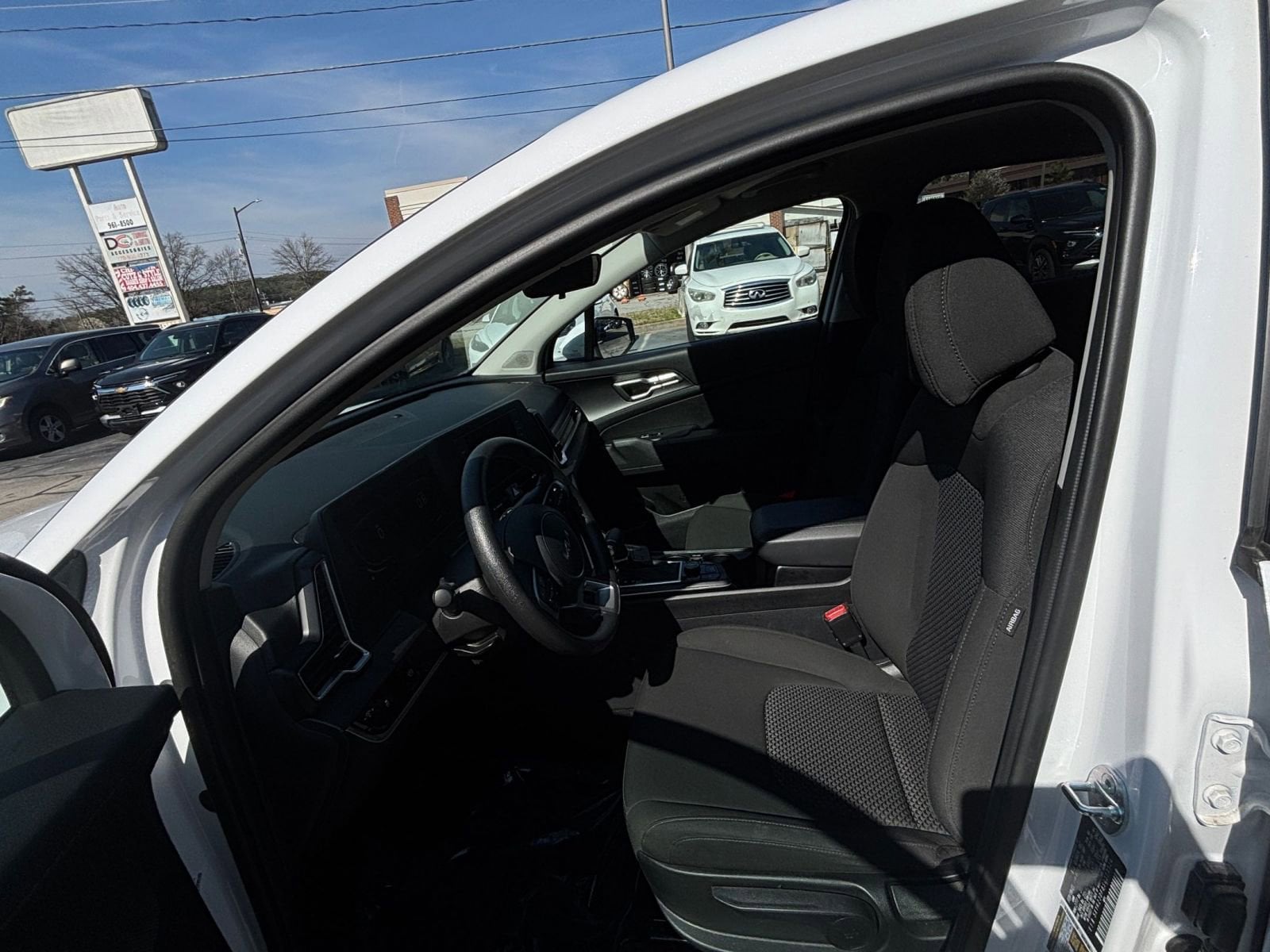 Thumbnail: 2025 Kia Sportage - 27