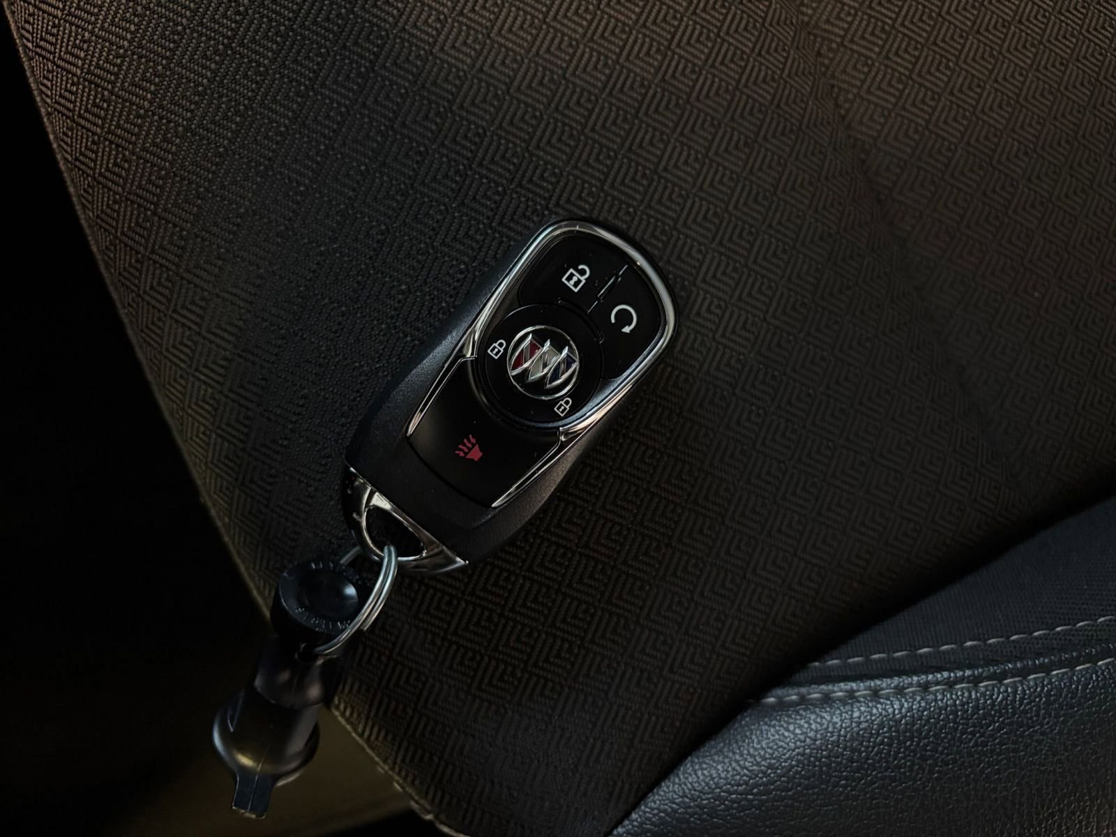 Thumbnail: 2025 Chevrolet Trax - 22