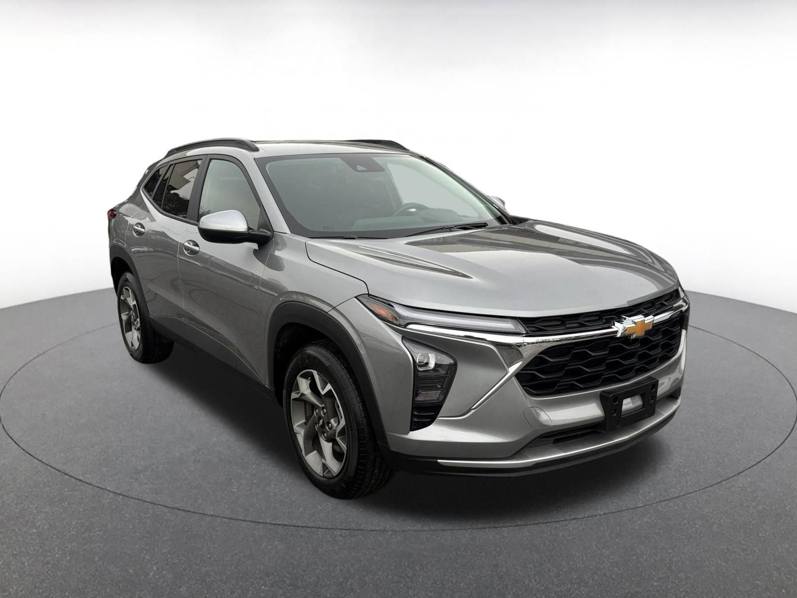 Thumbnail: 2025 Chevrolet Trax - 1