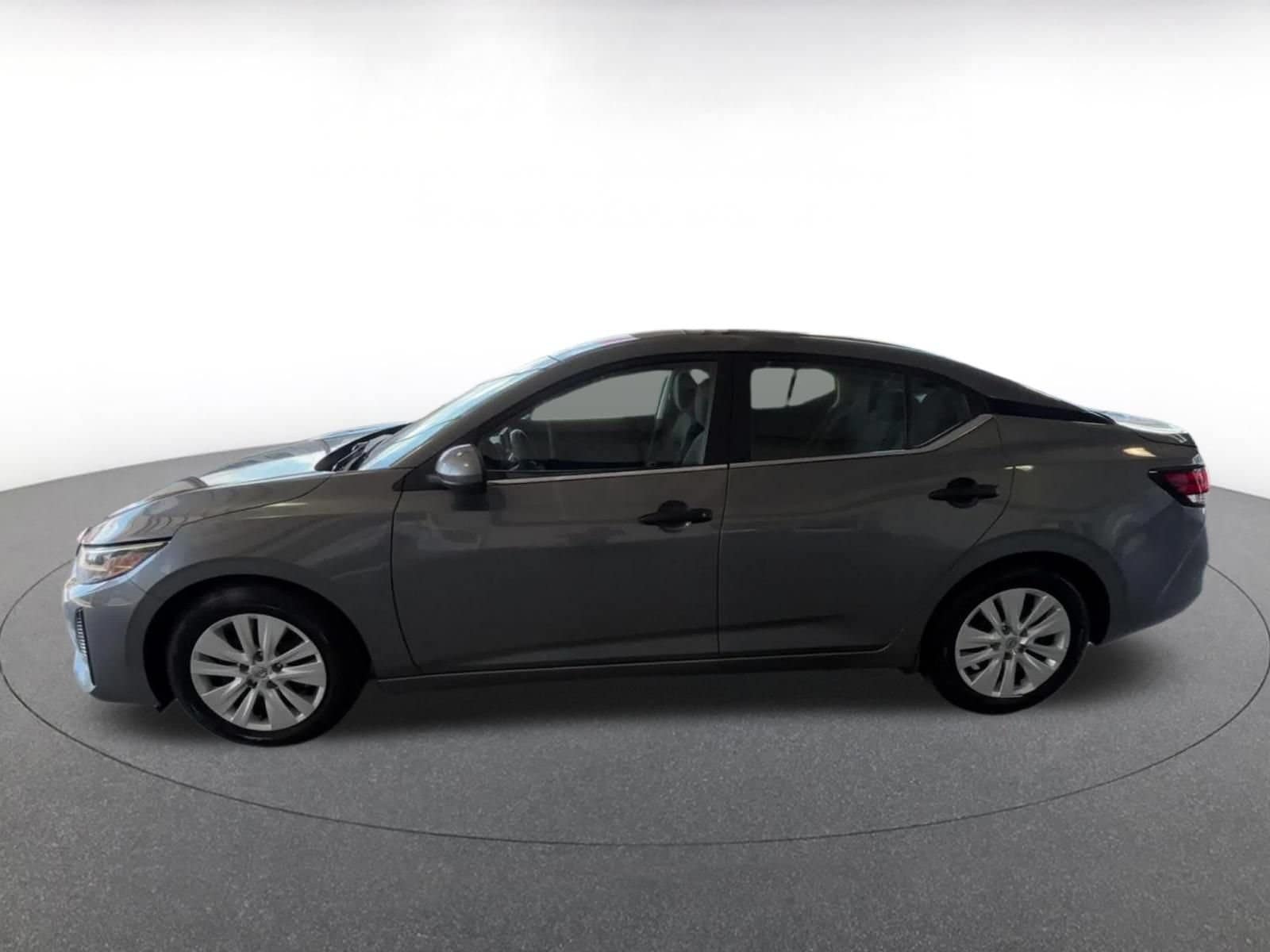 Thumbnail: 2025 Nissan Sentra - 8