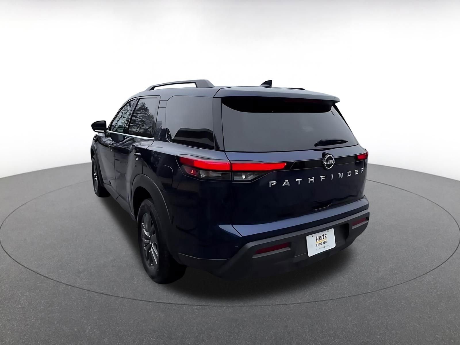 Thumbnail: 2025 Nissan Pathfinder - 17