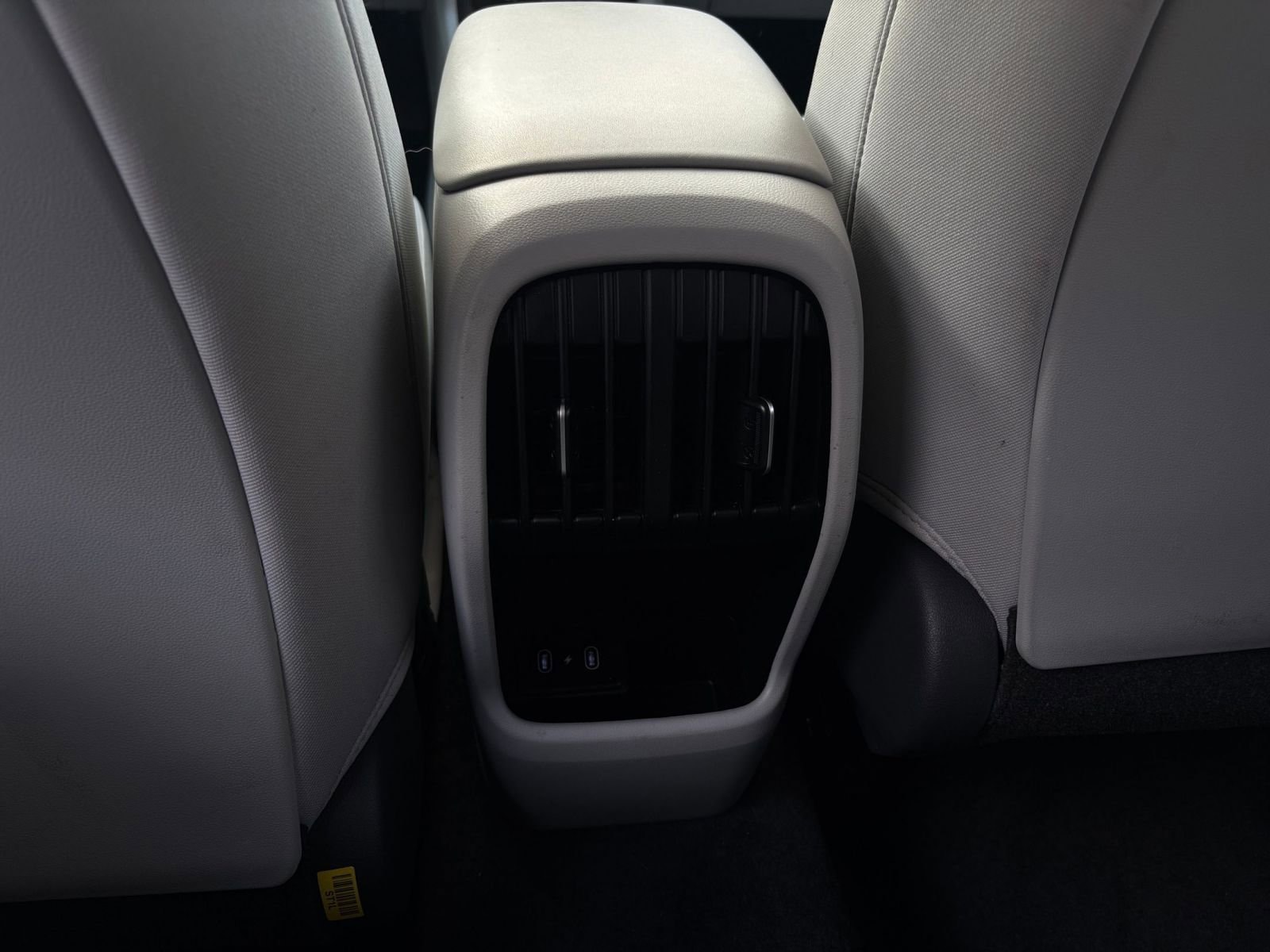 Thumbnail: 2025 Hyundai Kona - 25