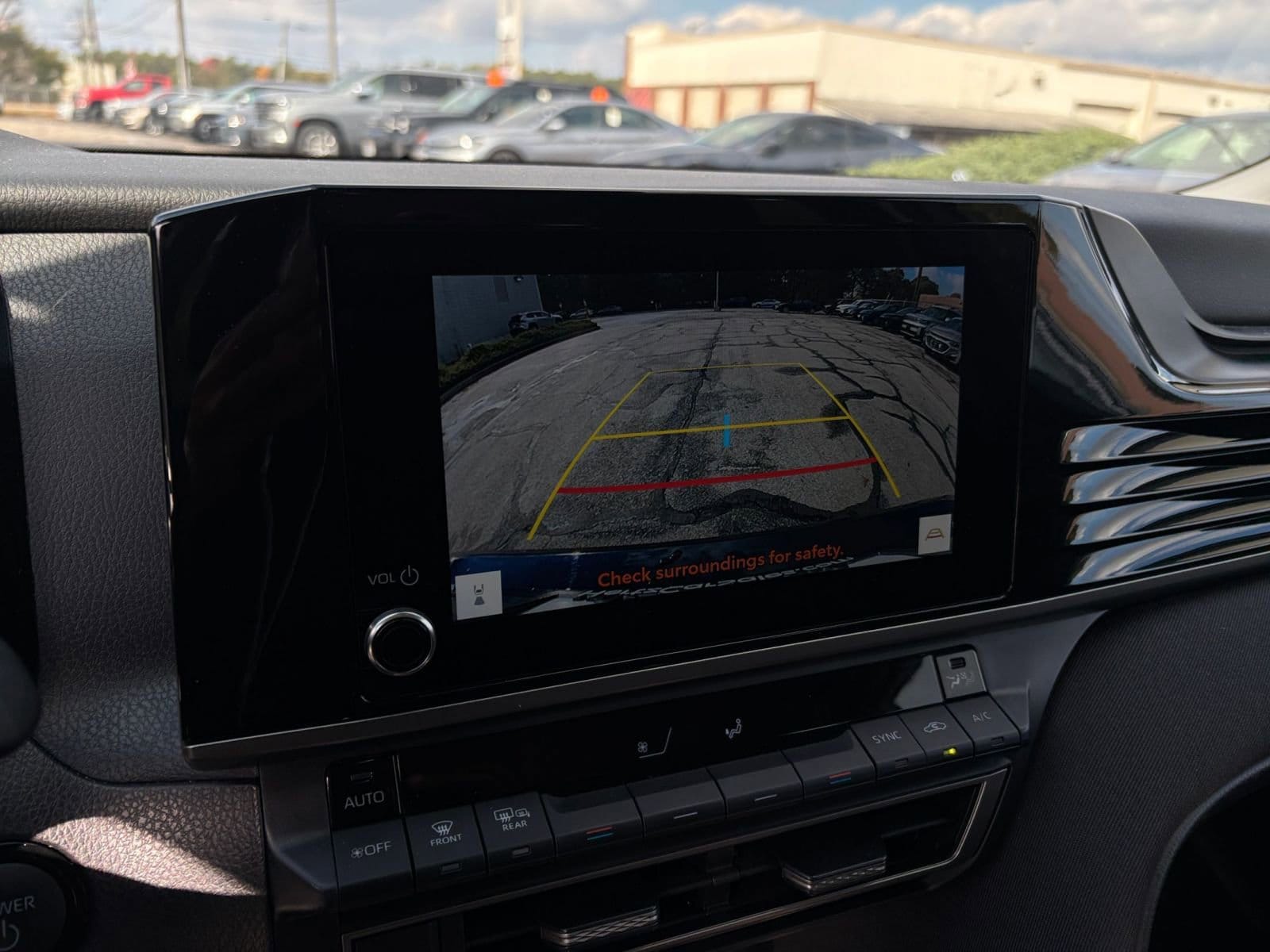 Thumbnail: 2025 Toyota Camry - 17