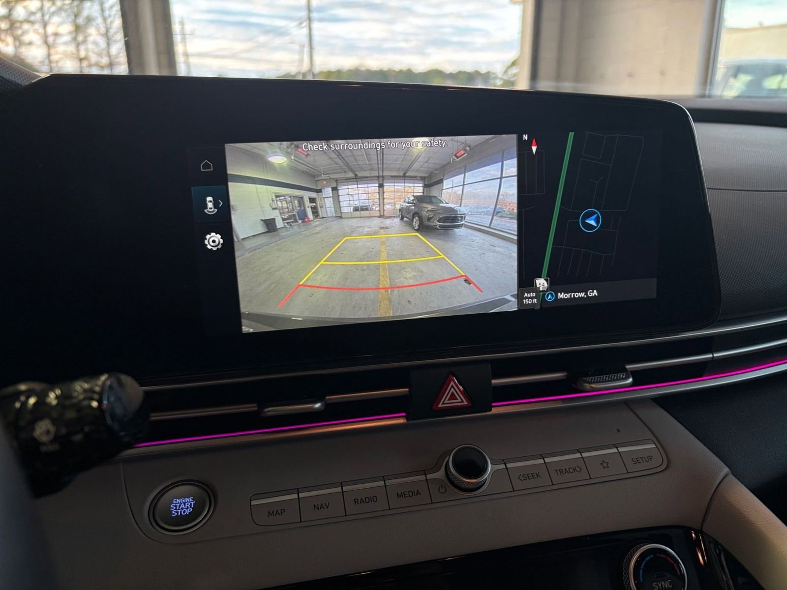 Thumbnail: 2025 Hyundai Elantra - 17