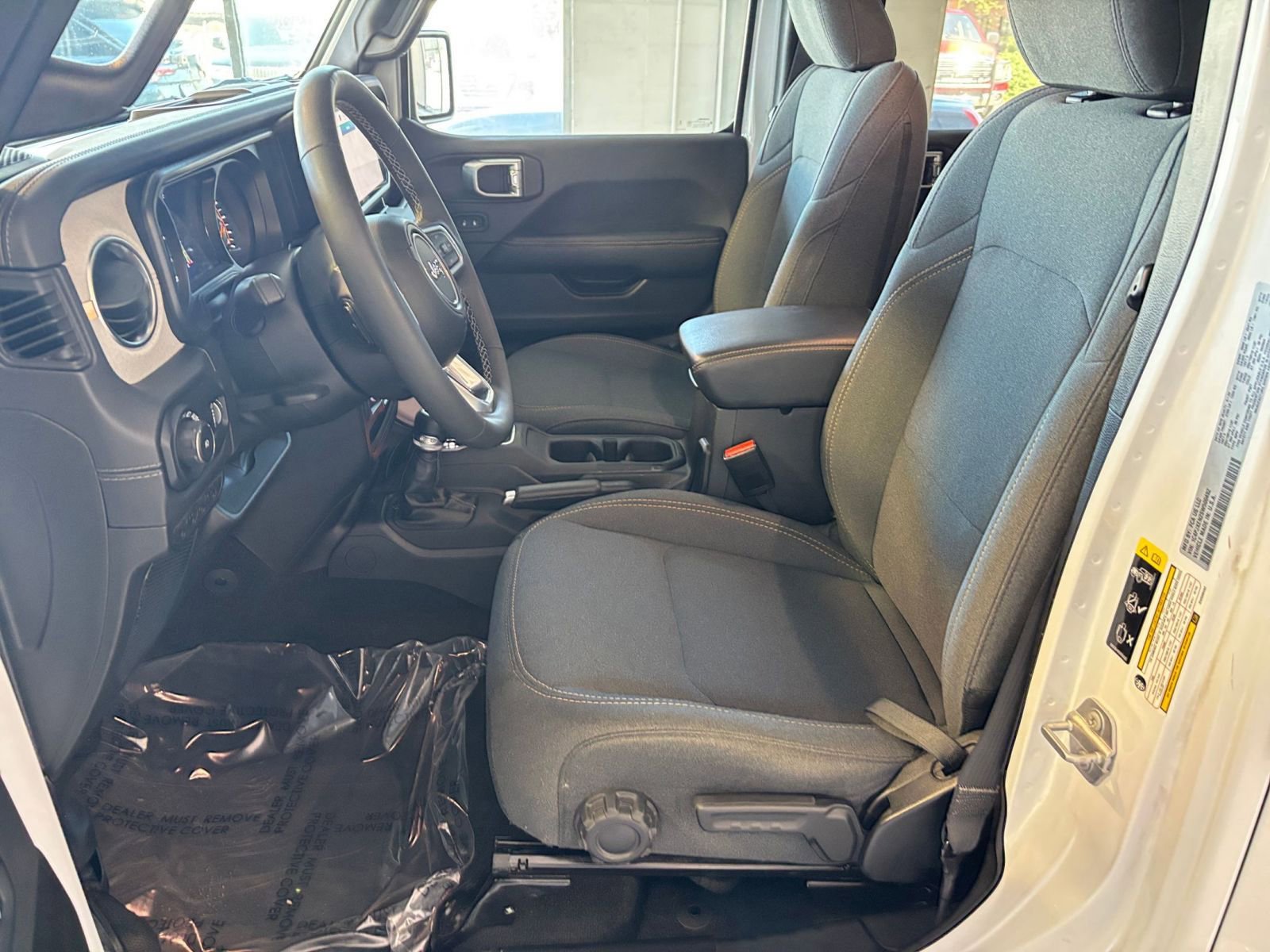 Thumbnail: 2025 Jeep Wrangler - 26