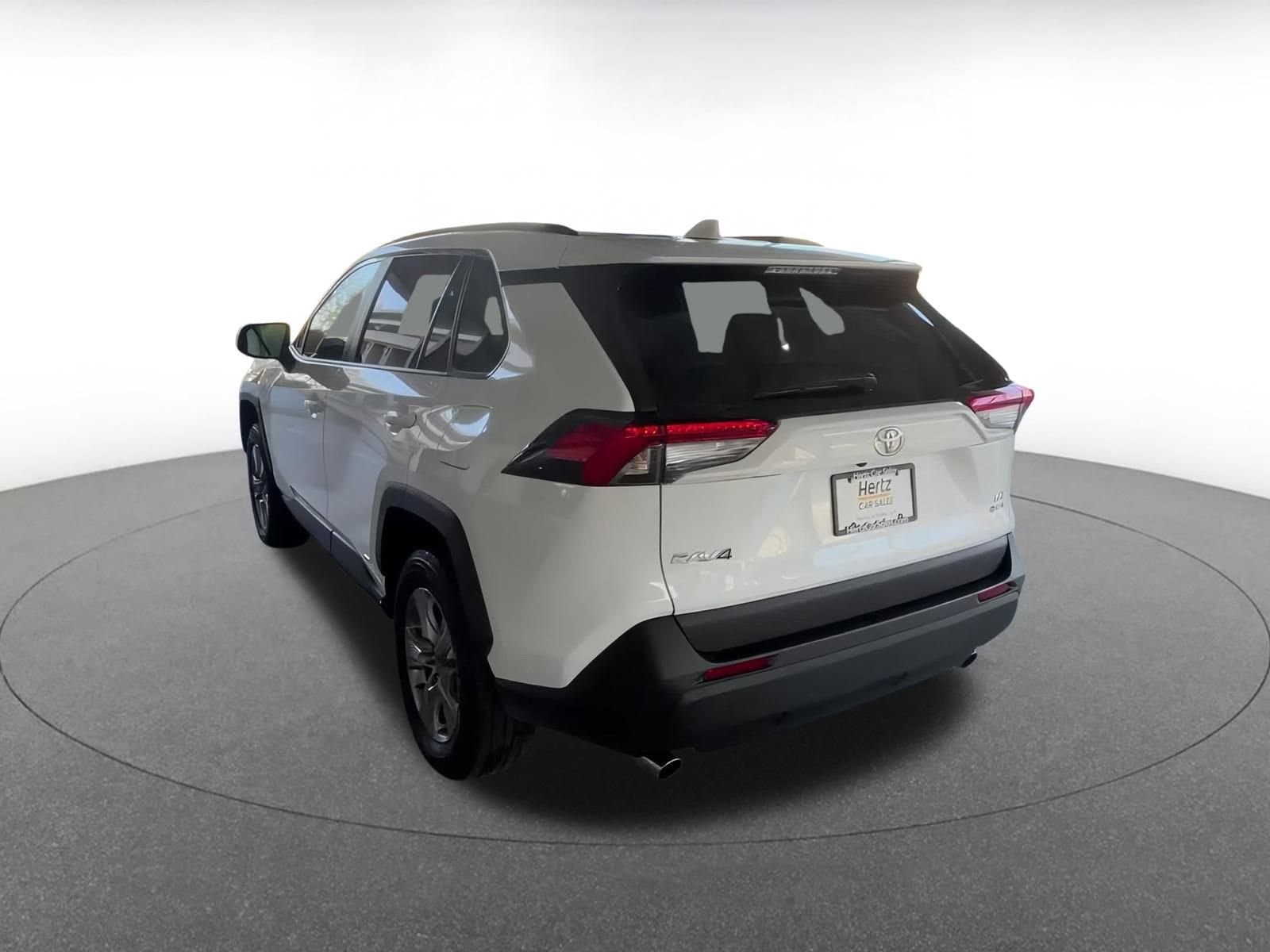 Thumbnail: 2025 Toyota RAV4 - 13