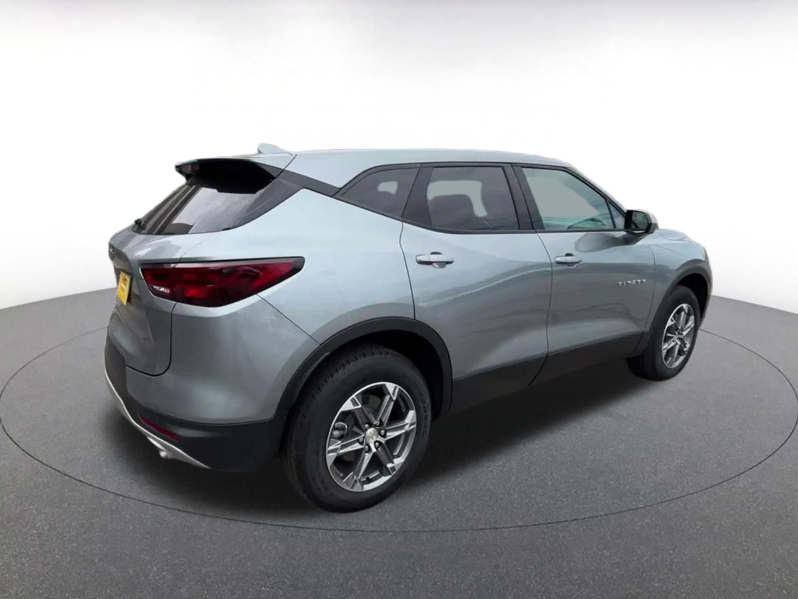 Thumbnail: 2026 Chevrolet Blazer - 14