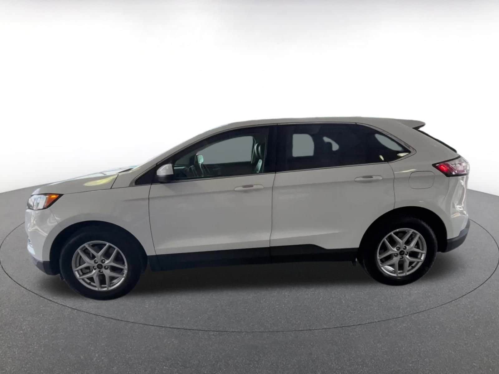 Thumbnail: 2024 Ford Edge - 8