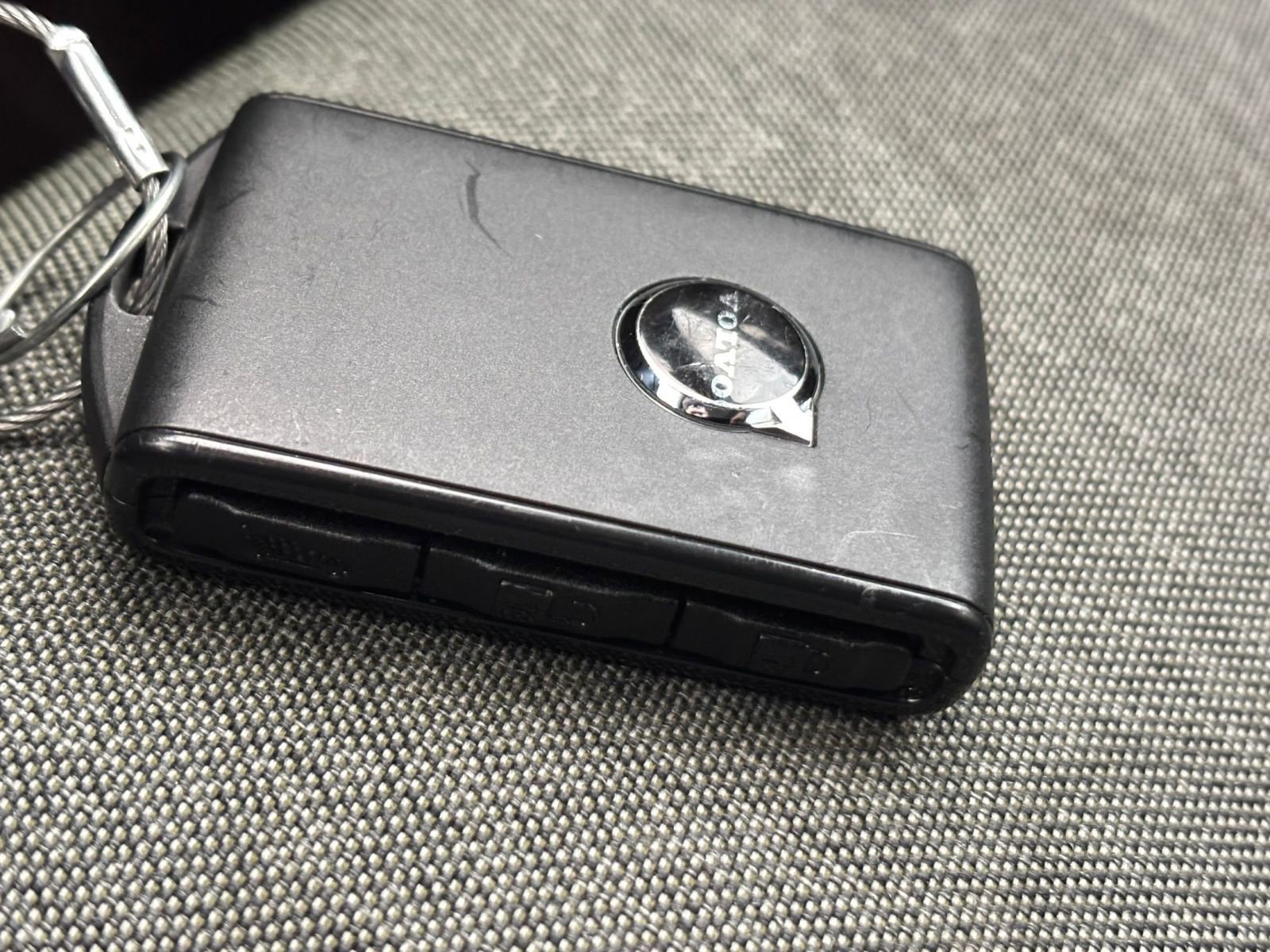 Thumbnail: 2024 Volvo XC40 - 22