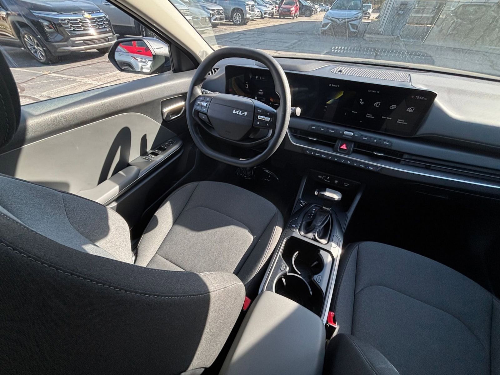 Thumbnail: 2025 Kia K4 - 33