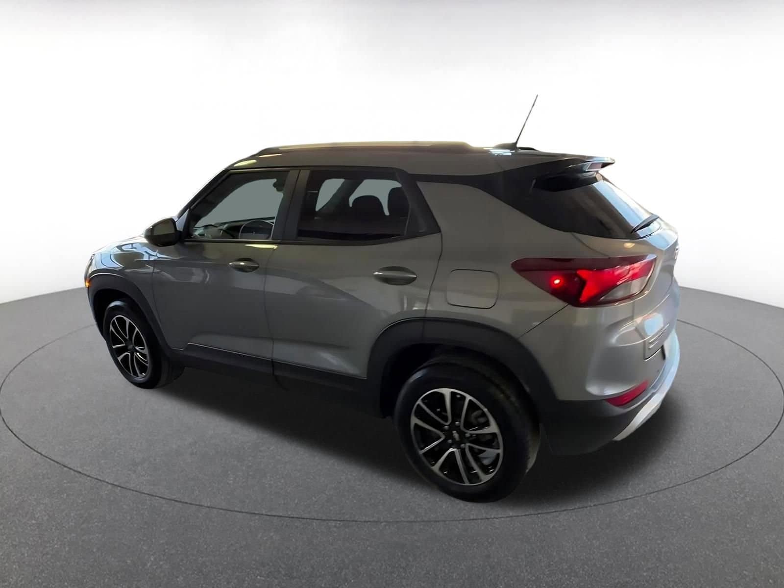 Thumbnail: 2025 Chevrolet TrailBlazer - 10