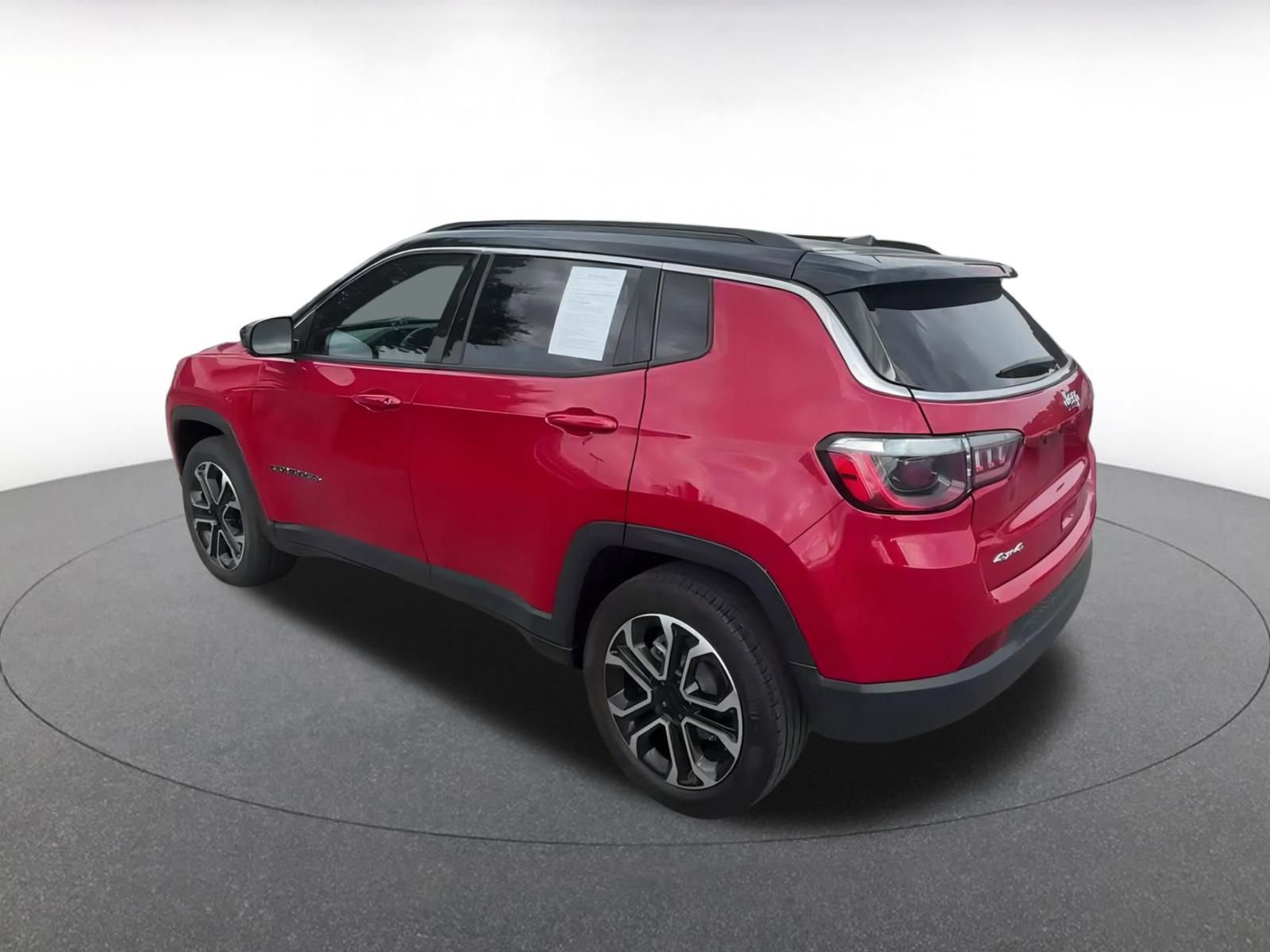 Thumbnail: 2023 Jeep Compass - 10