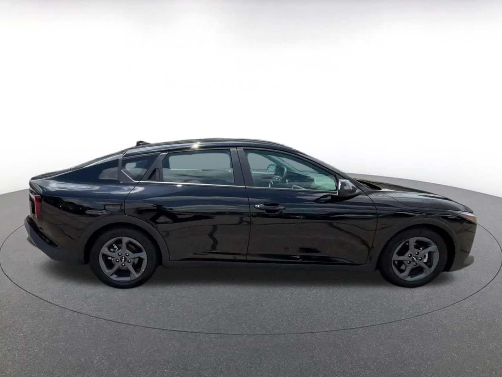 Thumbnail: 2025 Kia K4 - 15