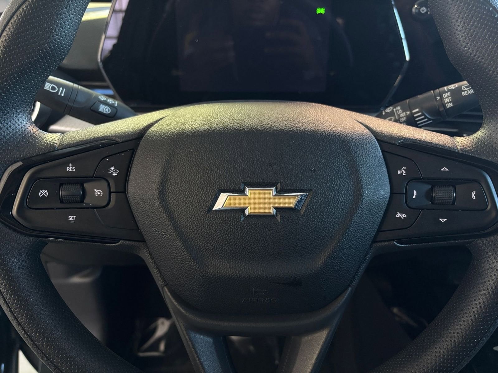 Thumbnail: 2025 Chevrolet Trax - 27