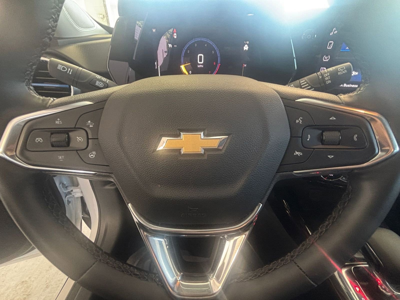 Thumbnail: 2025 Chevrolet Trax - 33