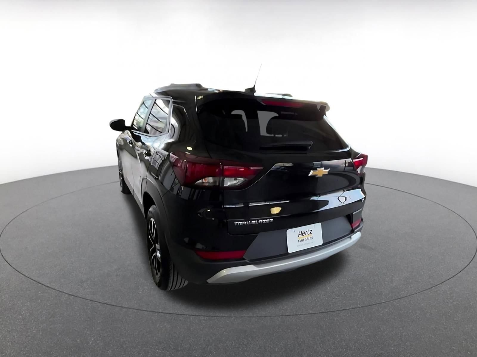 Thumbnail: 2025 Chevrolet TrailBlazer - 11