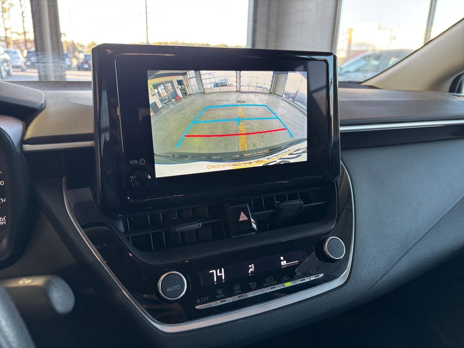 Thumbnail: 2025 Toyota Corolla - 23