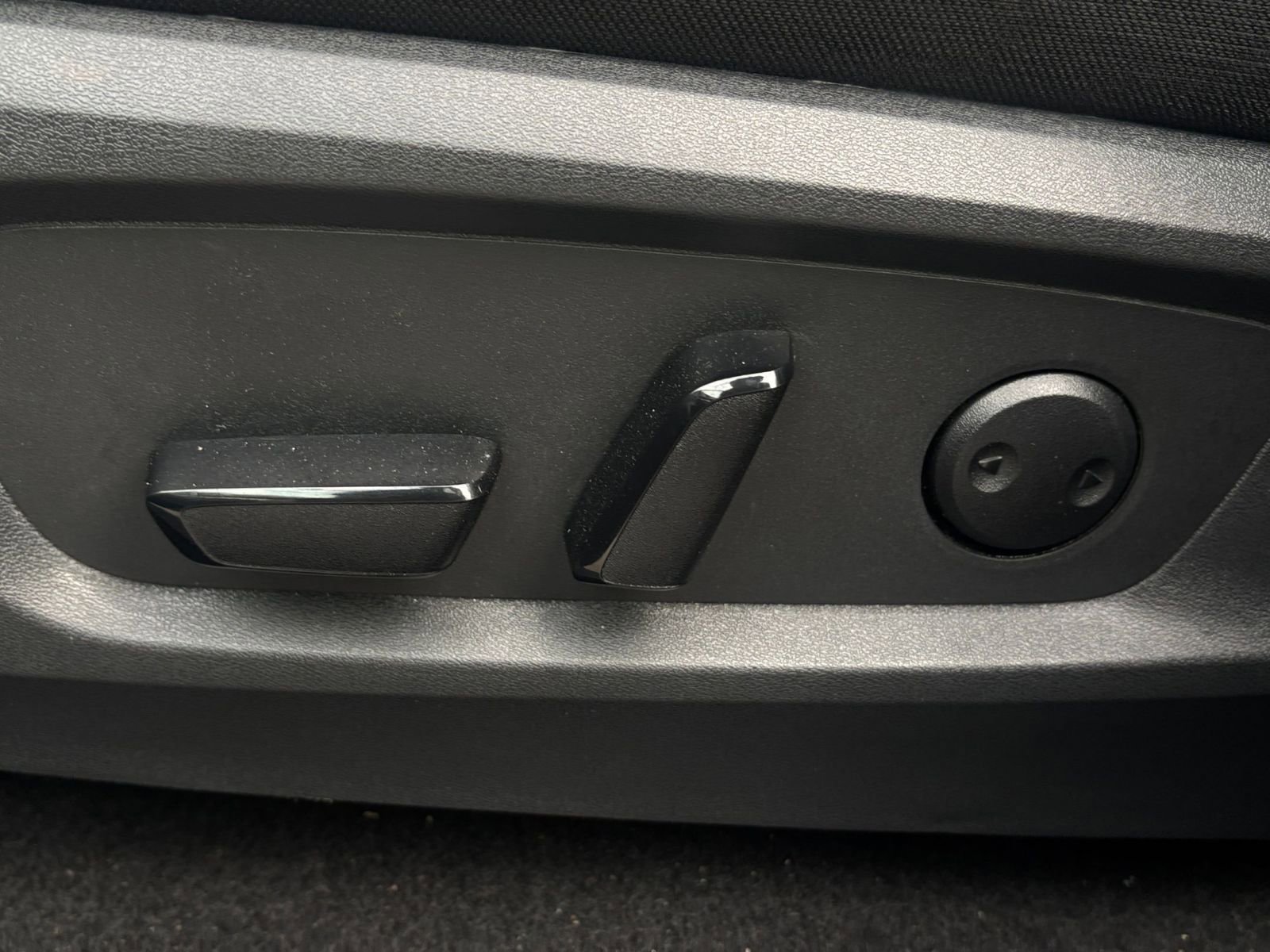 Thumbnail: 2025 Nissan Pathfinder - 30