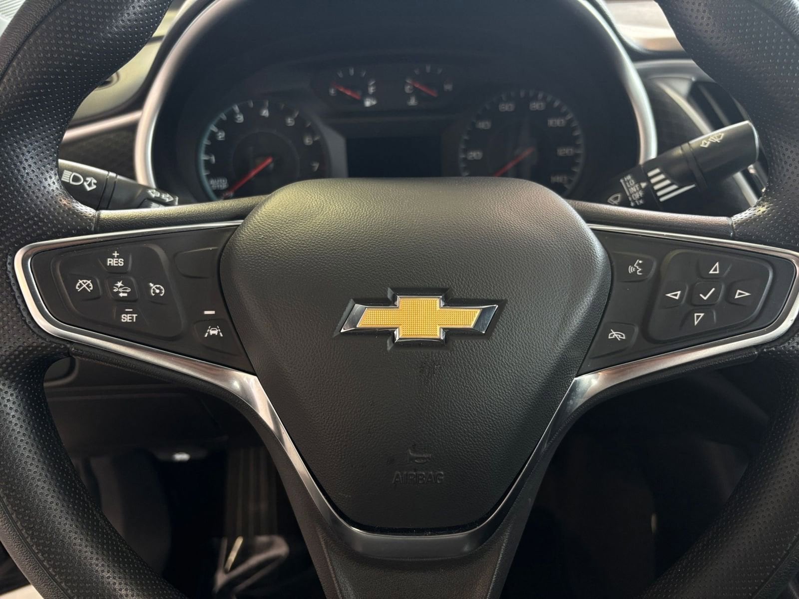 Thumbnail: 2024 Chevrolet Malibu - 32