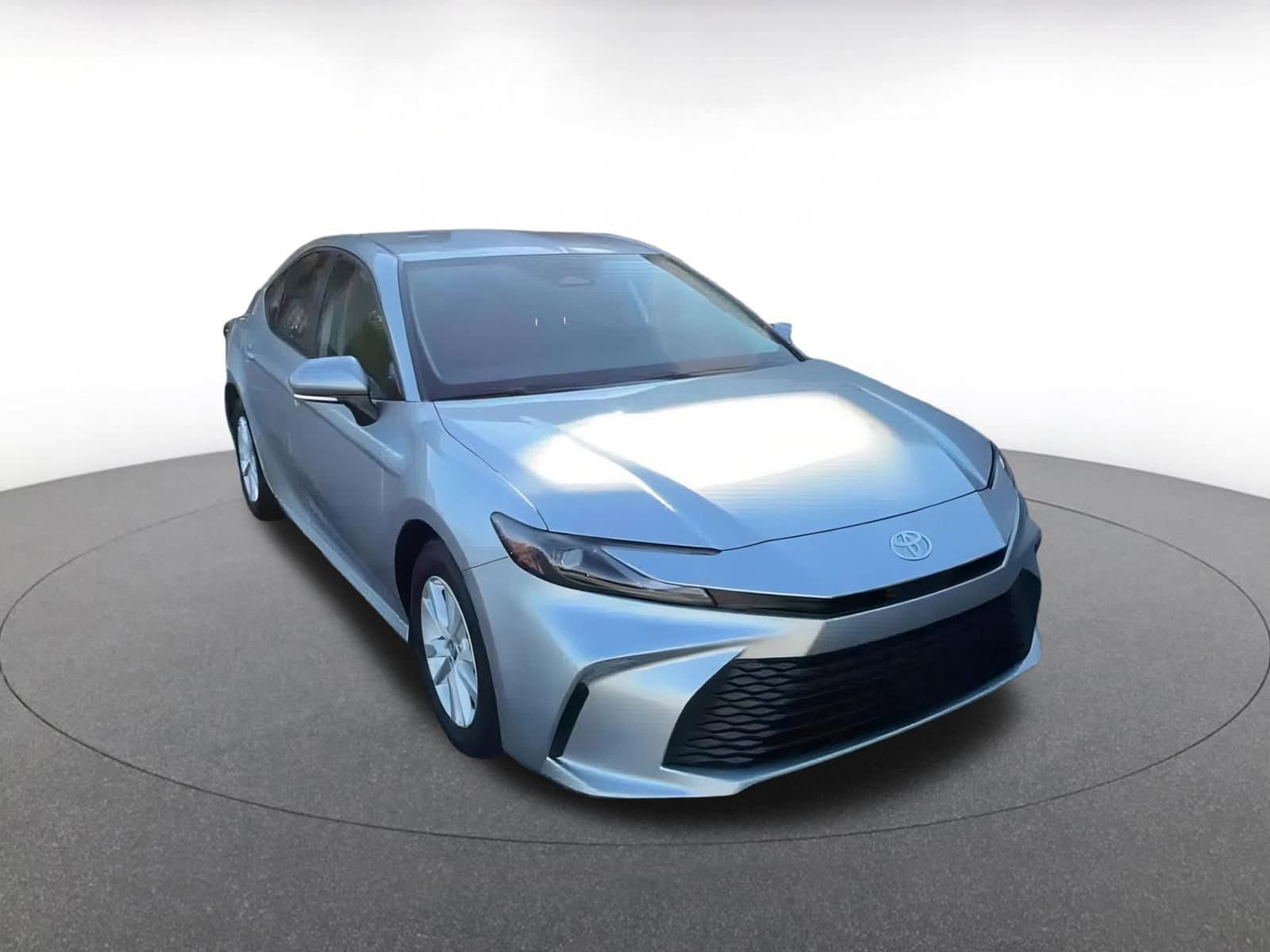 Thumbnail: 2025 Toyota Camry - 3
